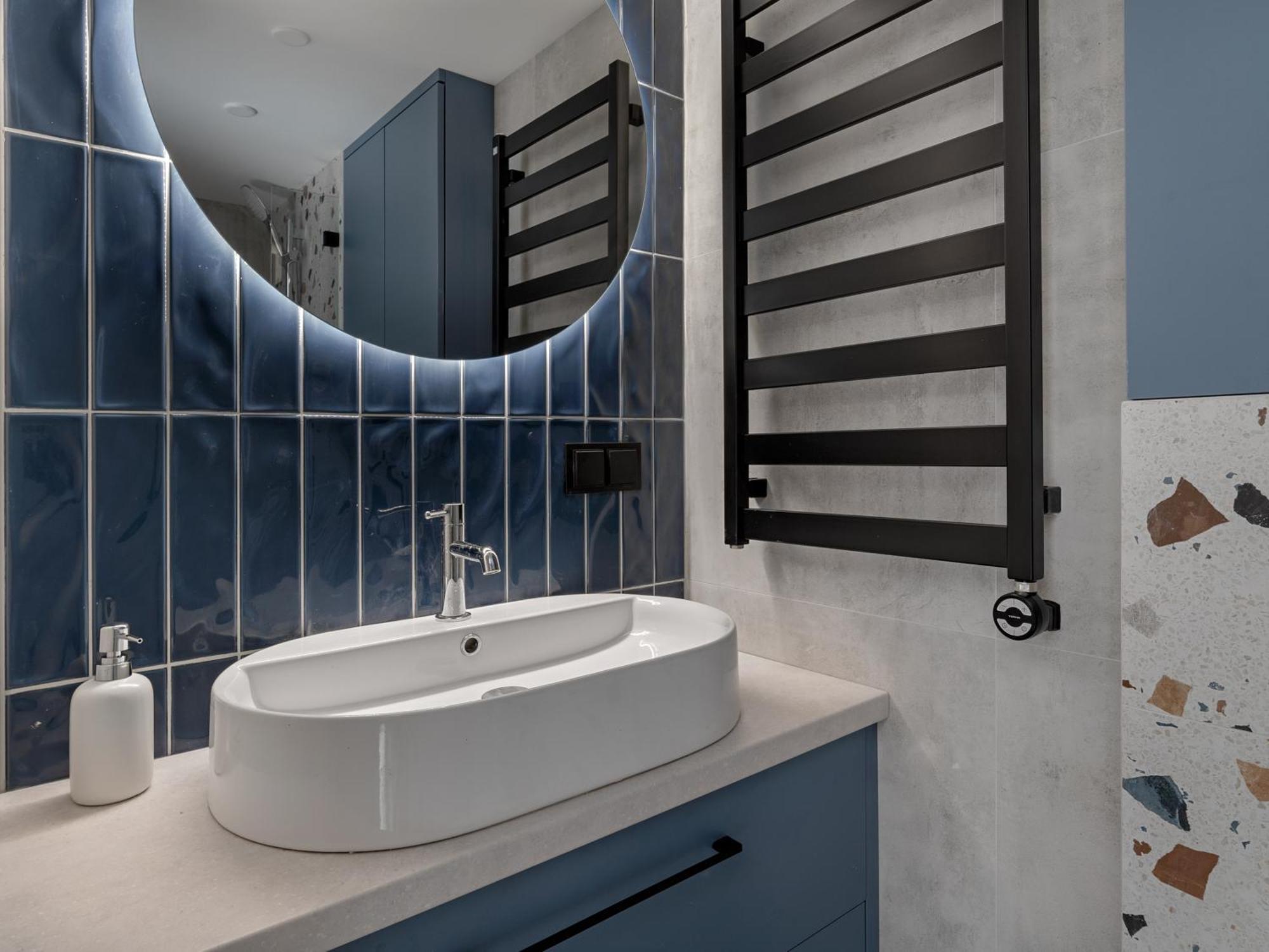 Huoneisto Modern Loft In Centre Self Check-in No 47 *
